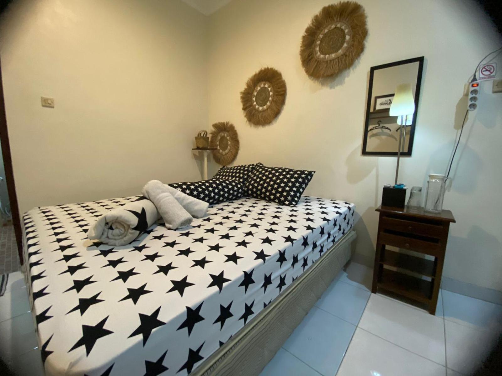 Coliving Jogja Sweet Home Kost Lengkap Di Jogjakarta Bilik gambar