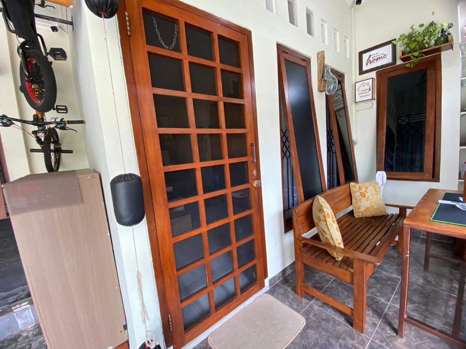 Coliving Jogja Sweet Home Kost Lengkap Di Jogjakarta Luaran gambar
