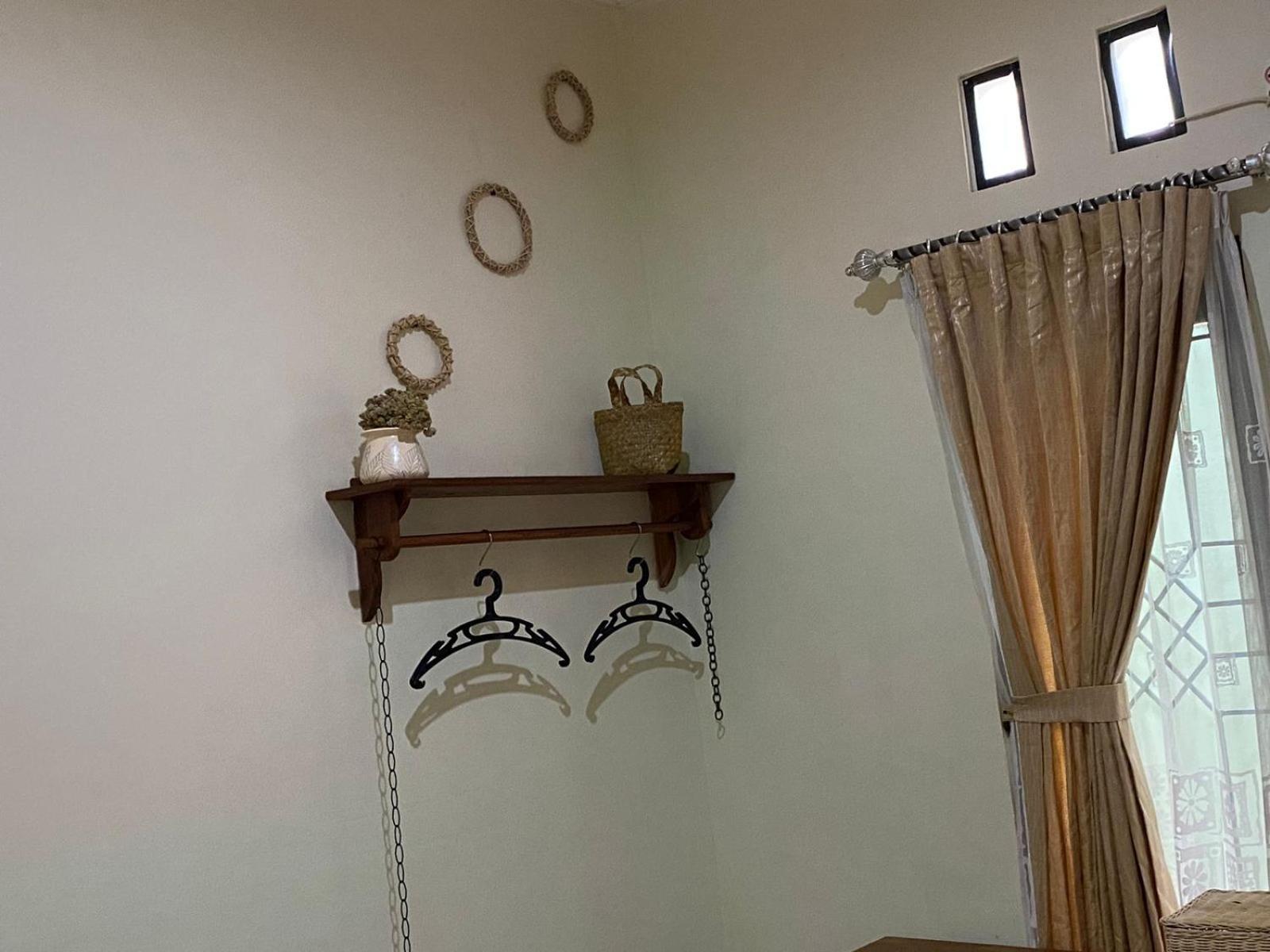 Coliving Jogja Sweet Home Kost Lengkap Di Jogjakarta Bilik gambar